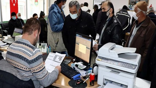 2 bin çiftçiye yem bitkisi tohumu ve gübre desteği