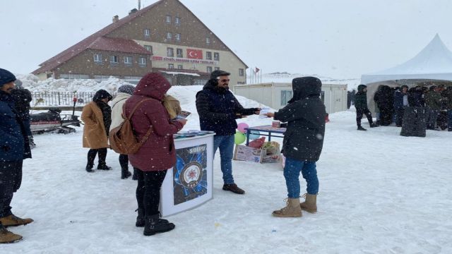 “Siberay” projesi kapsamında bin 500 kişiyi bilgilendirdi