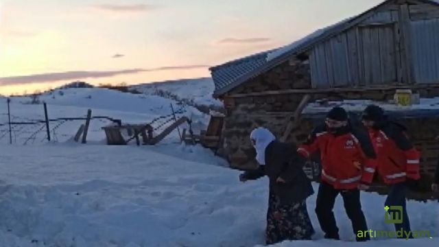 UMKE, hastası kadın için seferber oldu