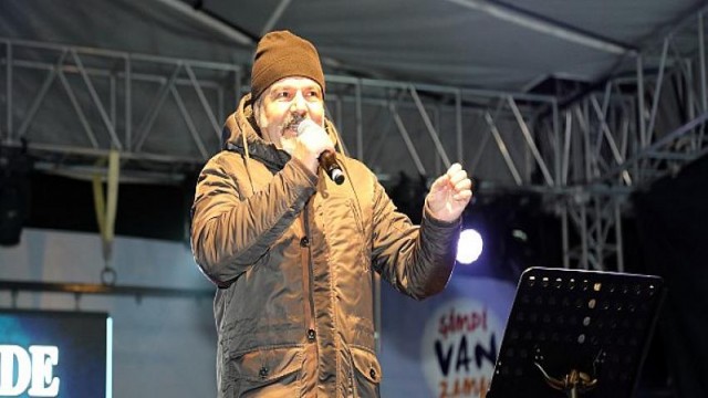 Dengbêj Van Shopping Fest Kapsamında Sahne Aldı