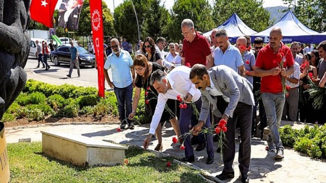 ‘Madımak Katliamı’ 29’uncu yılında Bayraklı’da anıldı