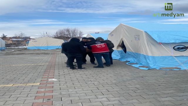 Psiko-Sosyal Destek ekipleri deprem bölgesinde